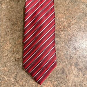 Van Heusen Red/Burgundy Silver Repp Striped Necktie